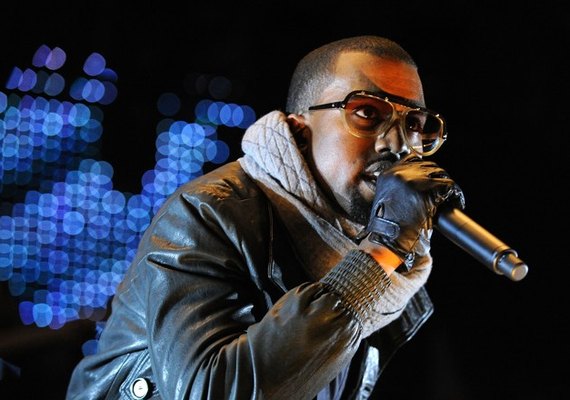 Reino Unido proíbe entrada do rapper Kanye West após declarações antissemitas