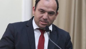 Projeto de lei proíbe influenciadores de divulgarem plataformas de apostas não regulamentadas
