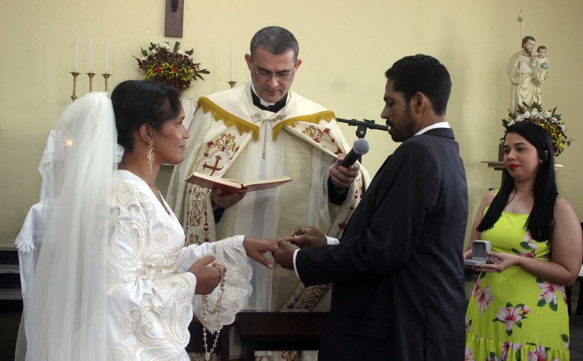 Paciente em Cuidados Paliativos celebra casamento na capela da Santa Casa