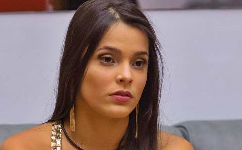 Emilly ajuda com dinheiro fã que gastou R$ 1.200 votando nela no BBB 17