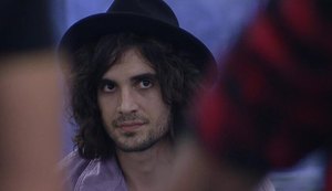 Treta! Fiuk e Tiago Leifert trocam farpas ao vivo: “A pergunta não é essa”