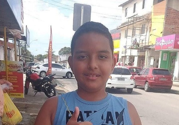 Menino de 9 anos morre depois de barreira derrubar a casa da família no Ouro Preto