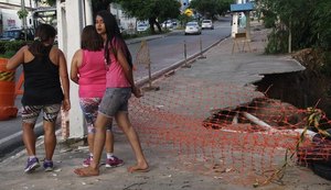 Prefeitura de Maceió busca recursos federais para conter erosão no Murilópolis