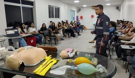 Samu nas Escolas retoma atividades em 2025 com formação de acadêmico