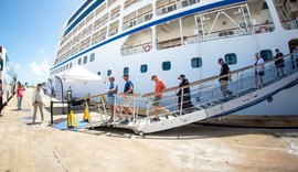 Cruzeiro Insignia: mais de 500 turistas estrangeiros conhecem os atrativos de Maceió