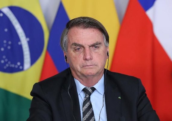 Partidos pedem ao TSE que exija explicações de Bolsonaro sobre fraudes em eleições