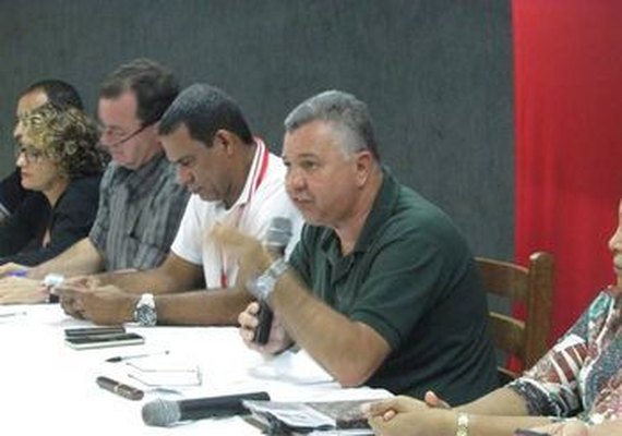 Eletricitários iniciam greve a partir desta terça contra privatização da Eletrobras