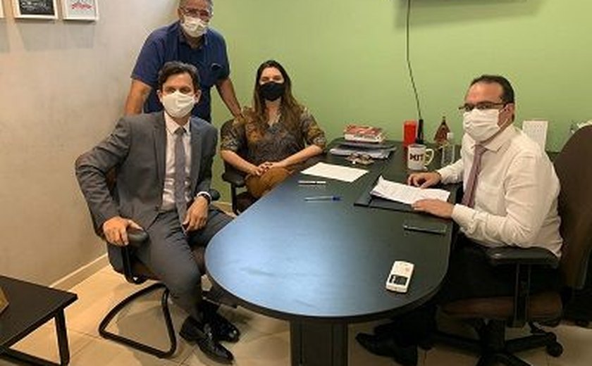 Deputados protocolam pedido de criação da Frente de apoio a Consórcios Públicos em AL