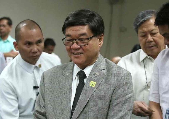 Ministro da Justiça filipino diz que criminosos não são humanos