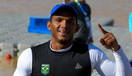 Isaquias Queiroz conquista ouro no C1 1000m no Mundial de Canoagem