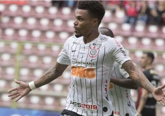 Corinthians controla o Lara, vence de novo e avança