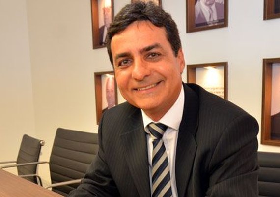 Presidente do Sinduscon destaca cobertura do jornal no setor em Alagoas