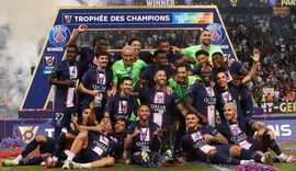 PSG goleia Nantes com dois de Neymar e é campeão da Supercopa da França