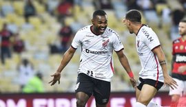 Athletico-PR bate Flamengo no Maracanã e está na final