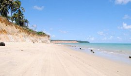 Laudo divulgado pela Ufal não é conclusivo para Maré Vermelha na praia de Carro Quebrado