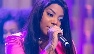 Ludmilla recusa foto com fã de 11 anos e menina chora em procissão de Angra