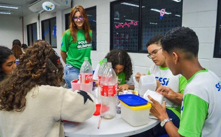 Oficinas preparam estudantes do Sesi para seletiva da Olimpíada Brasileira de Foguetes