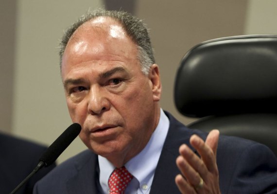 Senador apresenta na segunda proposta para compensar aumento do diesel