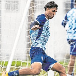 CSA negocia com goleiro e deve mudar escalação