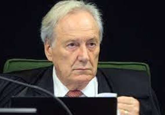 STF nega liberdade a presos após atos de 8 de janeiro