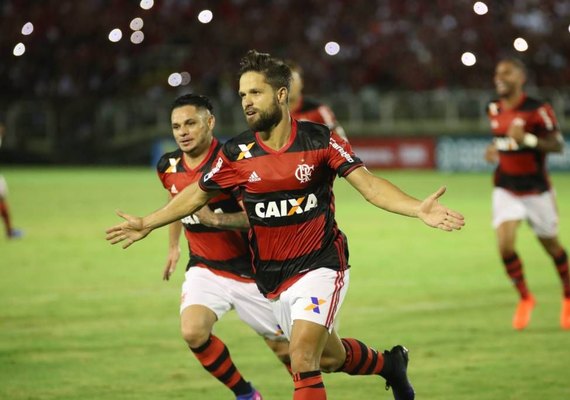 Flamengo supera o Macaé e vence a segunda no Carioca