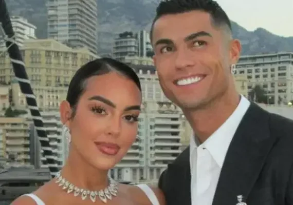 Bilionário, jogador Cristiano Ronaldo se casou com separação total de bens