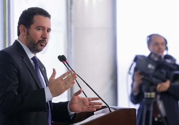 BNDES oferecerá R$ 15 bilhões em crédito para pequenas empresas, diz ministro