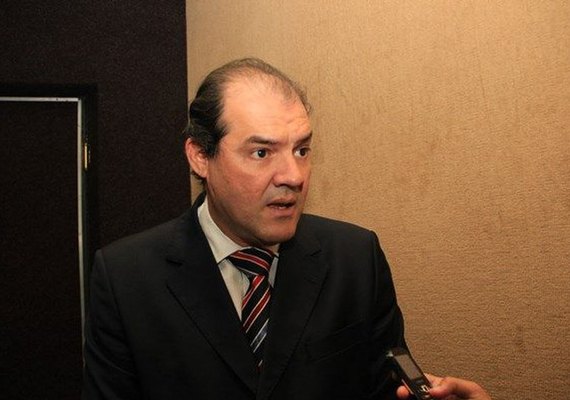 Ex-presidente do TCE, Cícero Amélio desiste de candidatura a deputado