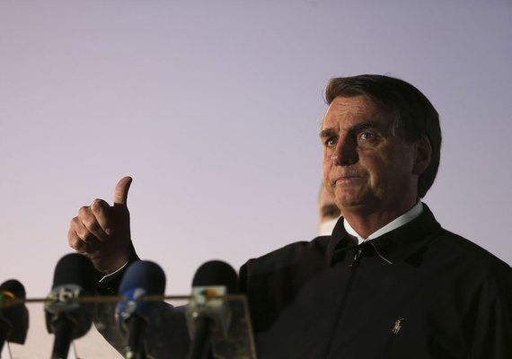 Ótimo e bom de Bolsonaro cai e ruim e péssimo sobe em nova Pesquisa Fórum