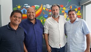 Prefeito e Embrapa/AL articulam plano para garantir serviço de apoio para as boleiras quilombolas