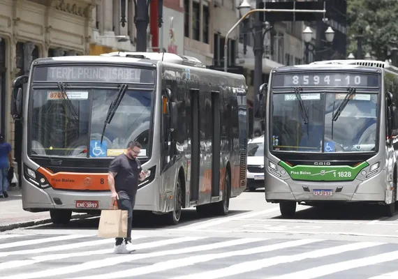 Setor de serviços cresce 0,3% em junho e atinge patamar recorde
