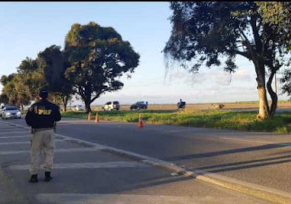 PRF em Alagoas prende três pessoas por crimes distintos na quinta-feira (11)
