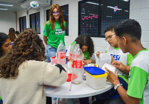 Oficinas preparam estudantes do Sesi para seletiva da Olimpíada Brasileira de Foguetes
