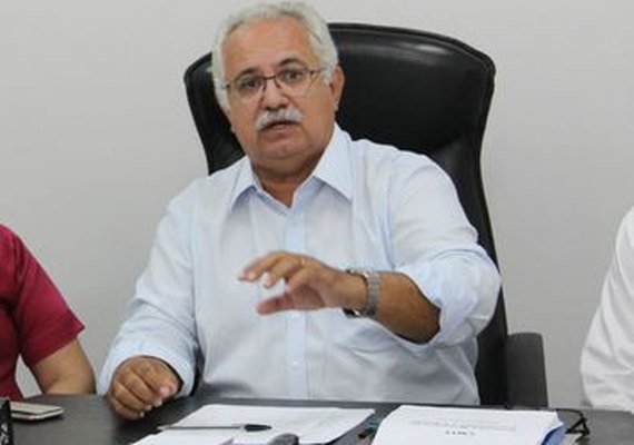 MPE entra com ação contra Teófilo