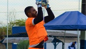 CSA volta aos trabalhos com palestra para o elenco