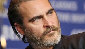 Joaquin Phoenix é confirmado para viver Coringa em filme