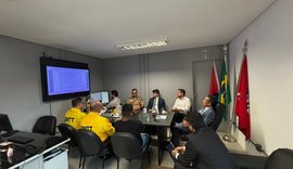 Ministério Público discute irregularidades na locação de motos aquáticas na orla de Maceió