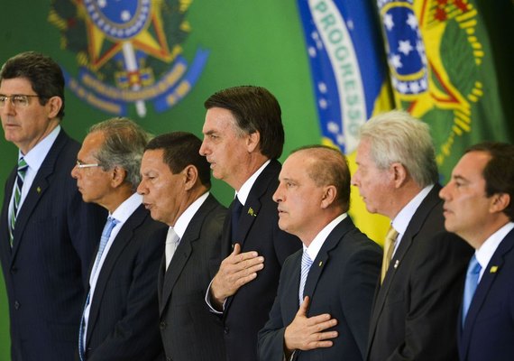 Presidente do BNDES está com 'cabeça a prêmio', diz Jair Bolsonaro