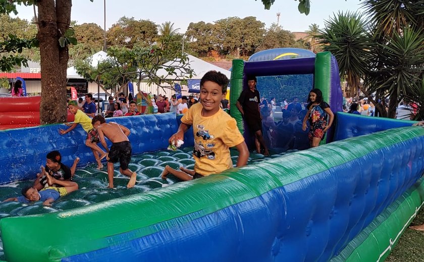 Campanha arrecada brinquedos e guloseimas para o projeto Brincando no Parque em Arapiraca