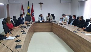 Força-tarefa do MP discute retorno às aulas em escolas públicas de Maceió com secretários