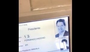 Fake news: vídeo com urna que 'autocompleta' números é falso, diz TRE