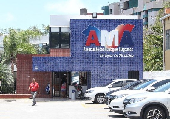 Prefeituras analisam impacto dos reajustes do piso nacional dos professores
