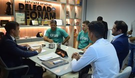 Comissão da Assembleia acompanha investigação sobre morte de elefante-marinho em Alagoas