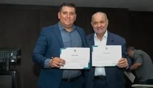 Rymes Lessa continua à frente da Prefeitura de Piaçabuçu enquanto processo segue no TSE