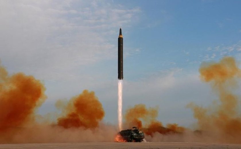 Japão diz que Coreia do Norte teria lançado um míssil balístico