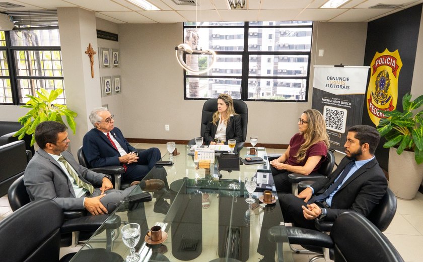 Presidente do TRE visita superintendente da PF e debate ações para as Eleições 2026