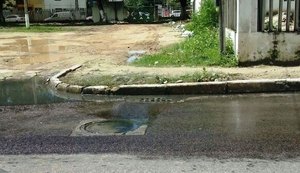 Casal é autuada por morte de peixes na Lagoa da Anta, no bairro da Jatiúca