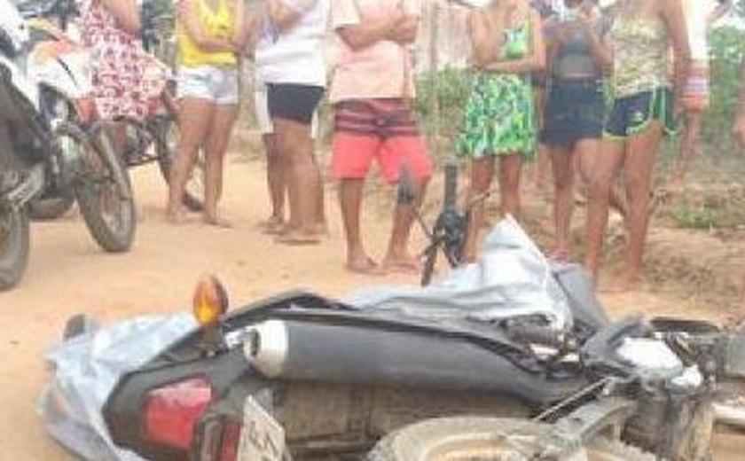 Colisão entre motos deixa grávida e mais duas pessoas feridas em Arapiraca