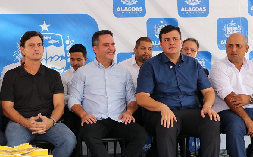 Paulo Dantas faz inaugurações em Rio Largo