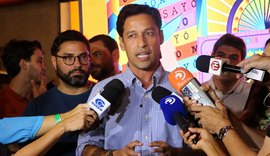 Prefeito reajusta salário dos servidores